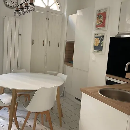 Newly Renovated Duplex Near The * Trouville-sur-Mer